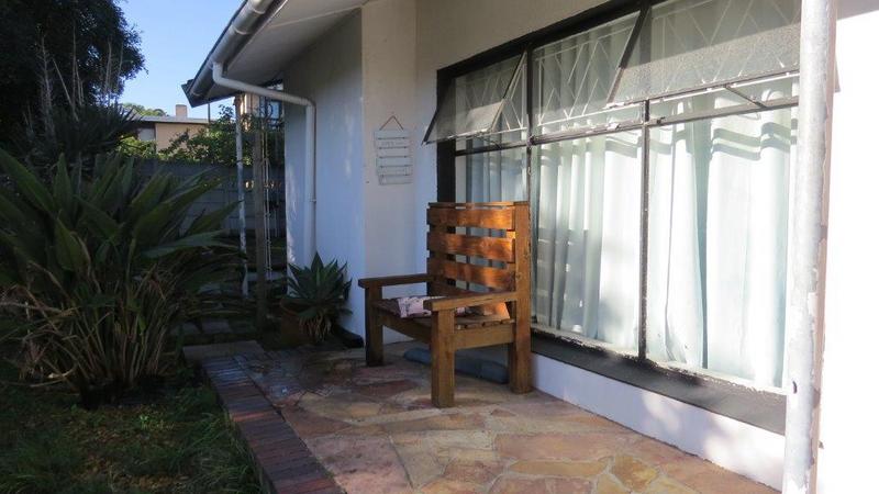 4 Bedroom Property for Sale in Oostersee Western Cape